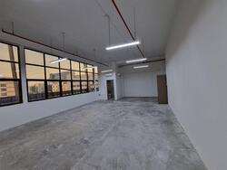 The Commerze @ Irving (D13), Factory #573606961
